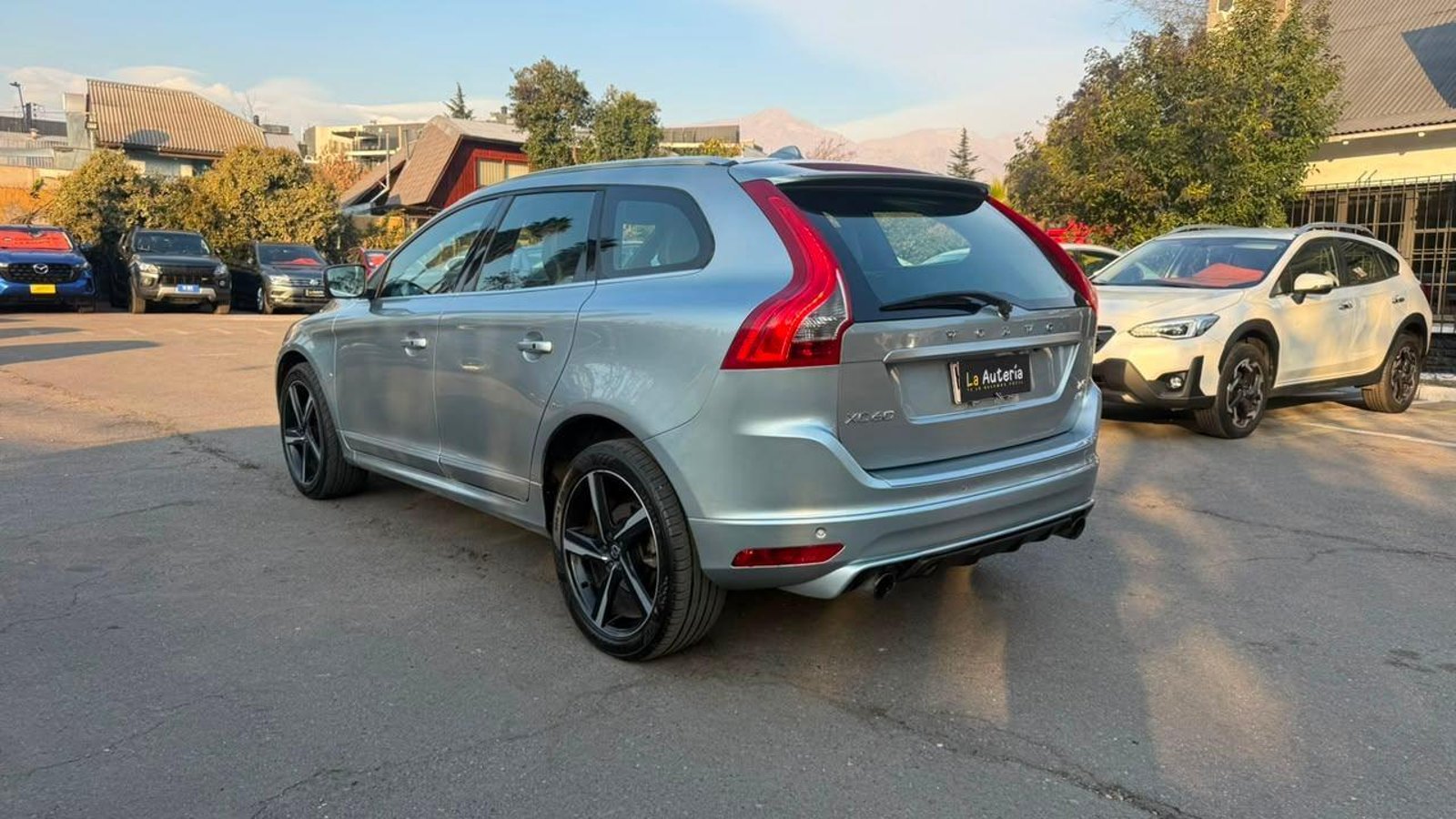 VOLVO XC60 2016 - Foto 4 de 20
