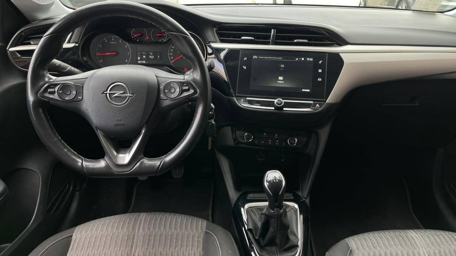 Opel CORSA 2023 - Imagen 11 de 18