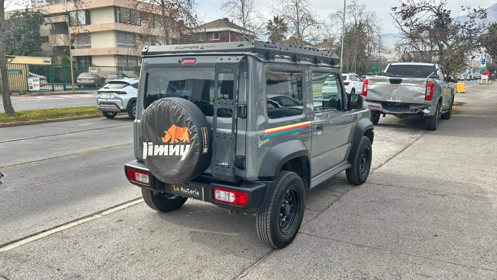 Suzuki Jimny 2023 - Imagen 3 de 20