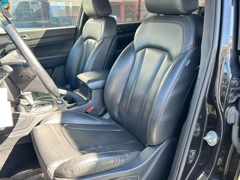 SsangYong GRAND MUSSO 2022 - Imagen 6 de 20