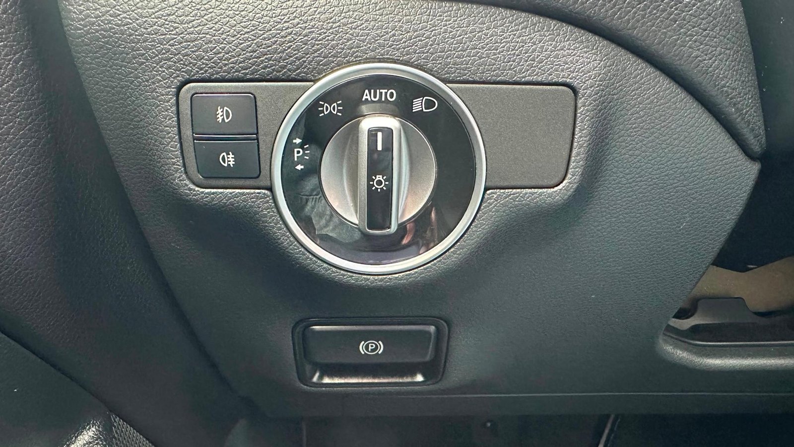 Mercedes-Benz GLA 2019 - Imagen 7 de 20