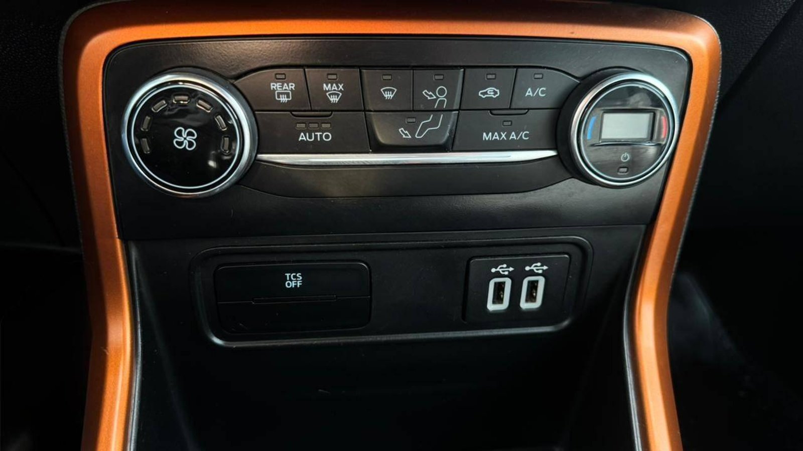 FORD ECOSPORT 2019 - Imagen 17 de 19