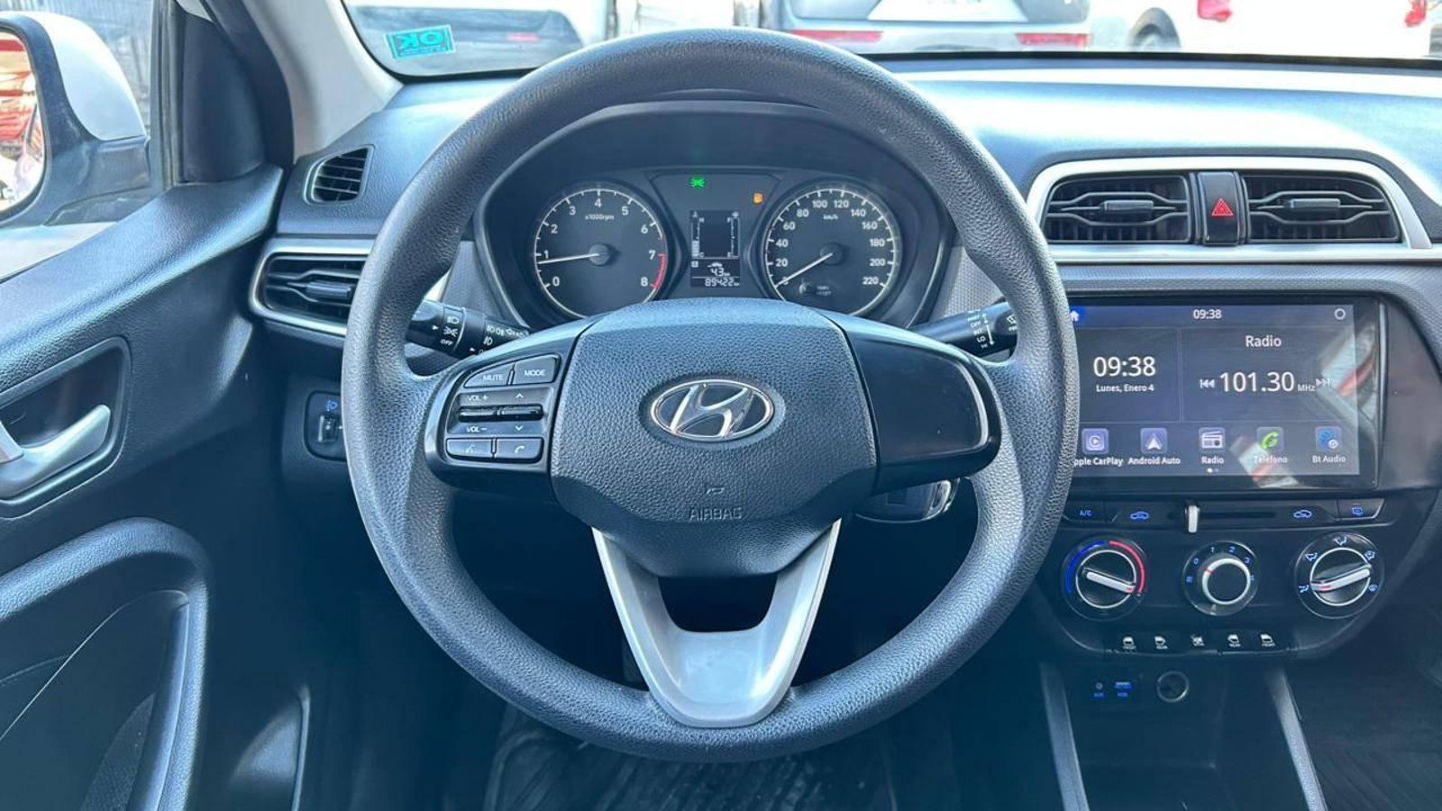 Hyundai Verna 2021 - Imagen 8 de 20