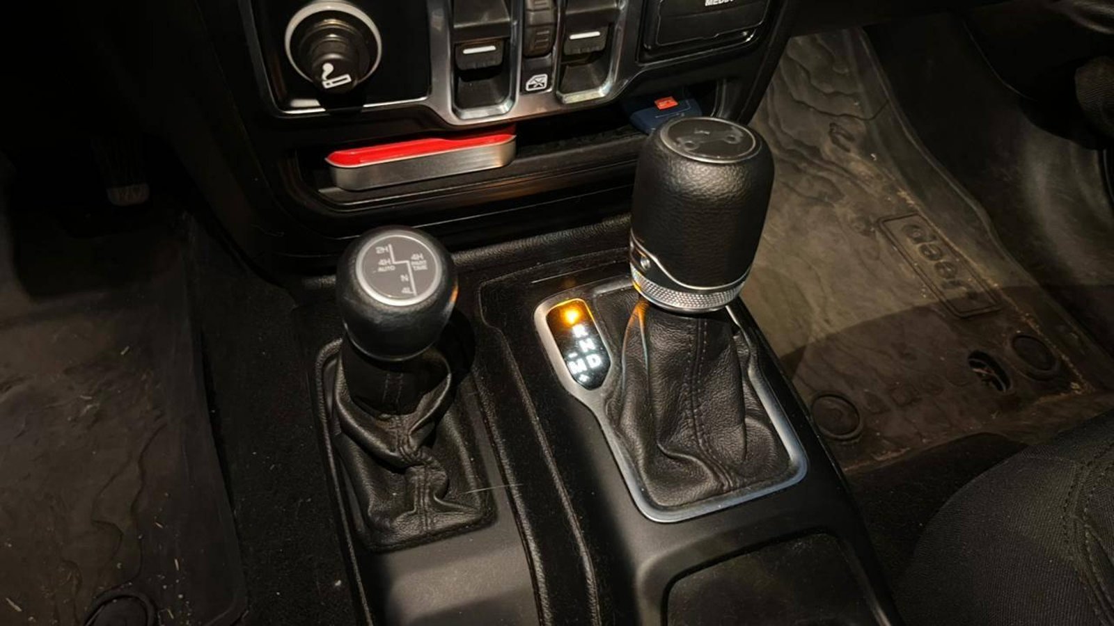 Jeep Wrangler 2020 - Imagen 15 de 20