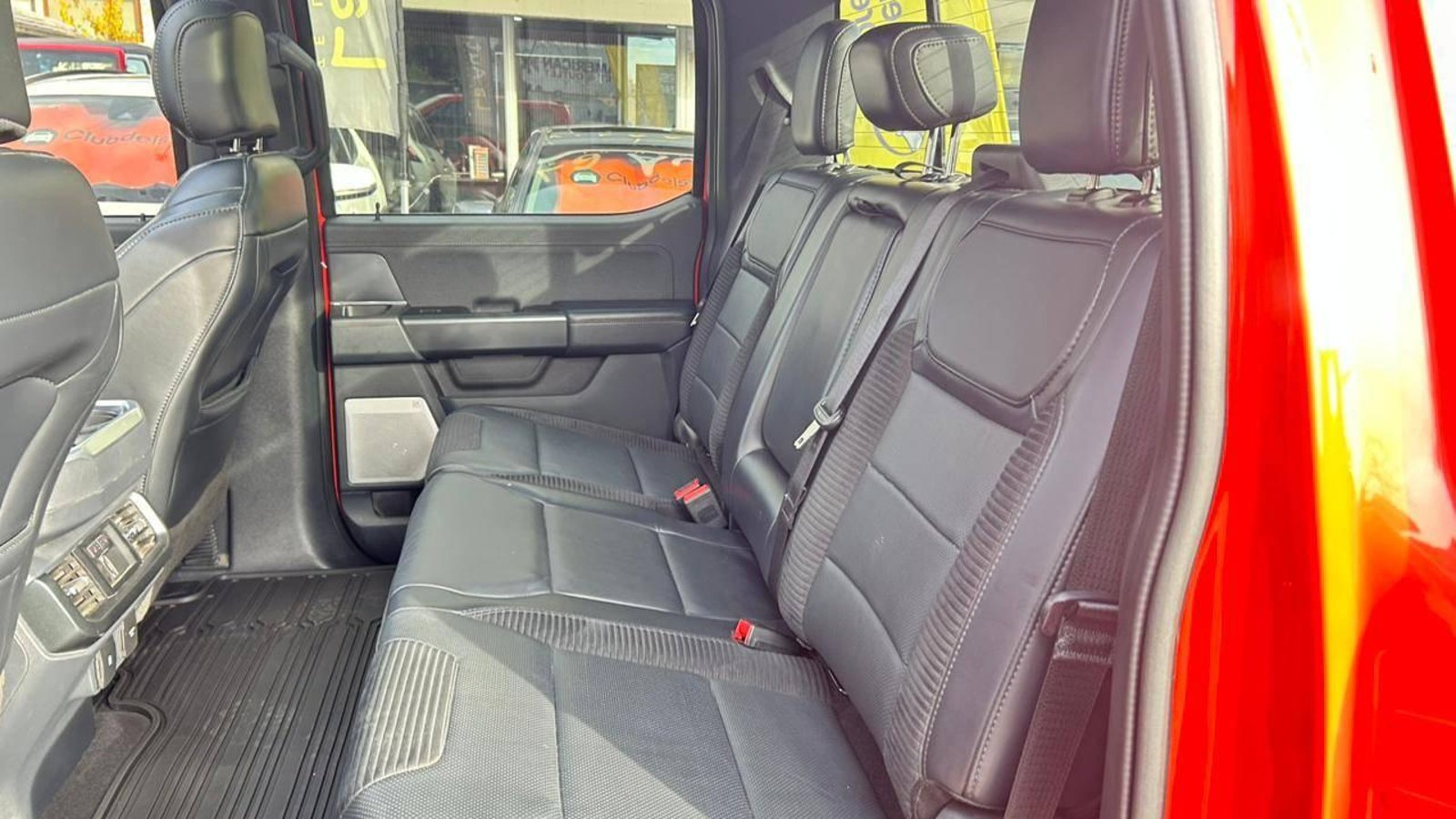 Ford F-150 2024 - Imagen 7 de 20