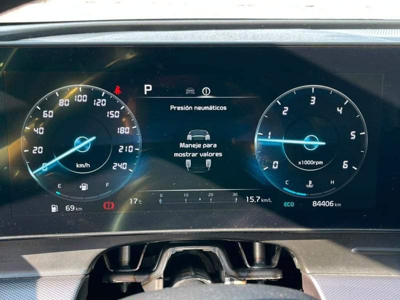 Kia NEW SPORTAGE 2022 - Imagen 8 de 16