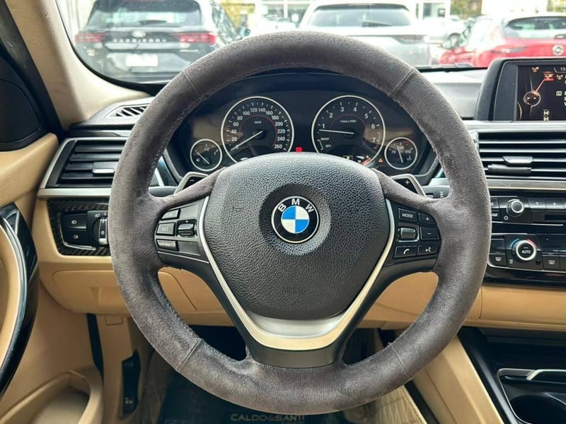 BMW 320i 2017 - Imagen 6 de 20