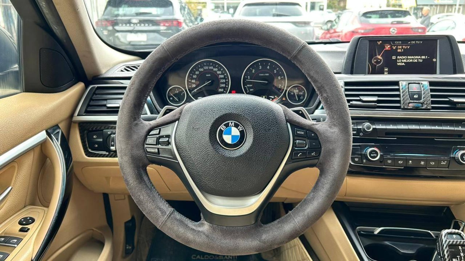 BMW 320i 2017 - Imagen 6 de 20