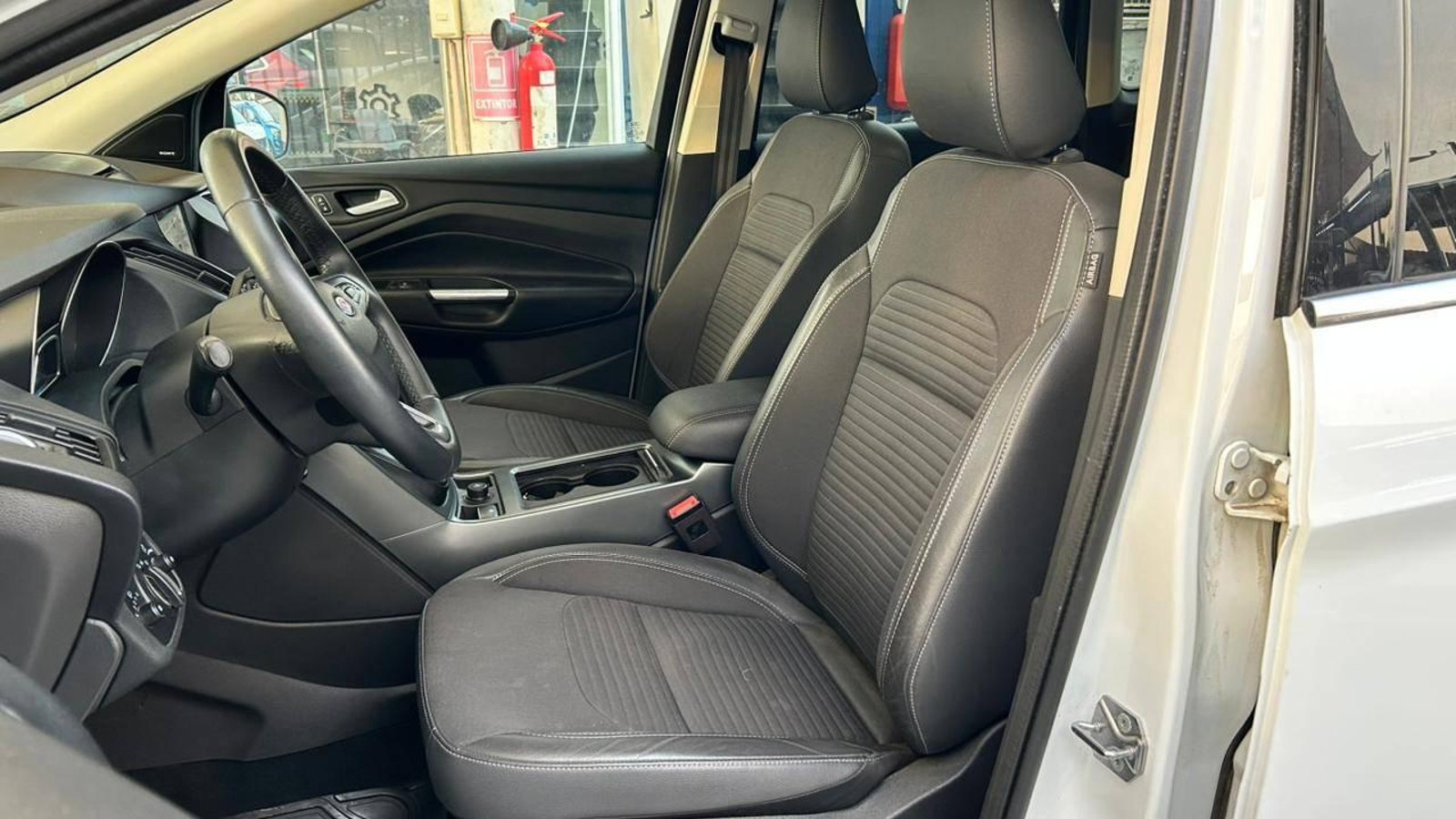 Ford Escape 2020 - Imagen 16 de 20