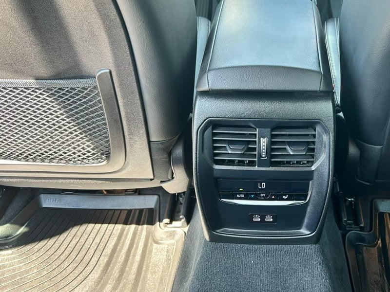 BMW 320I URBAN LCI 2023 - Imagen 16 de 20