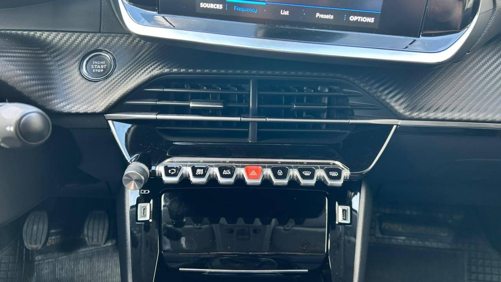 Peugeot 208 2023 - Imagen 16 de 20