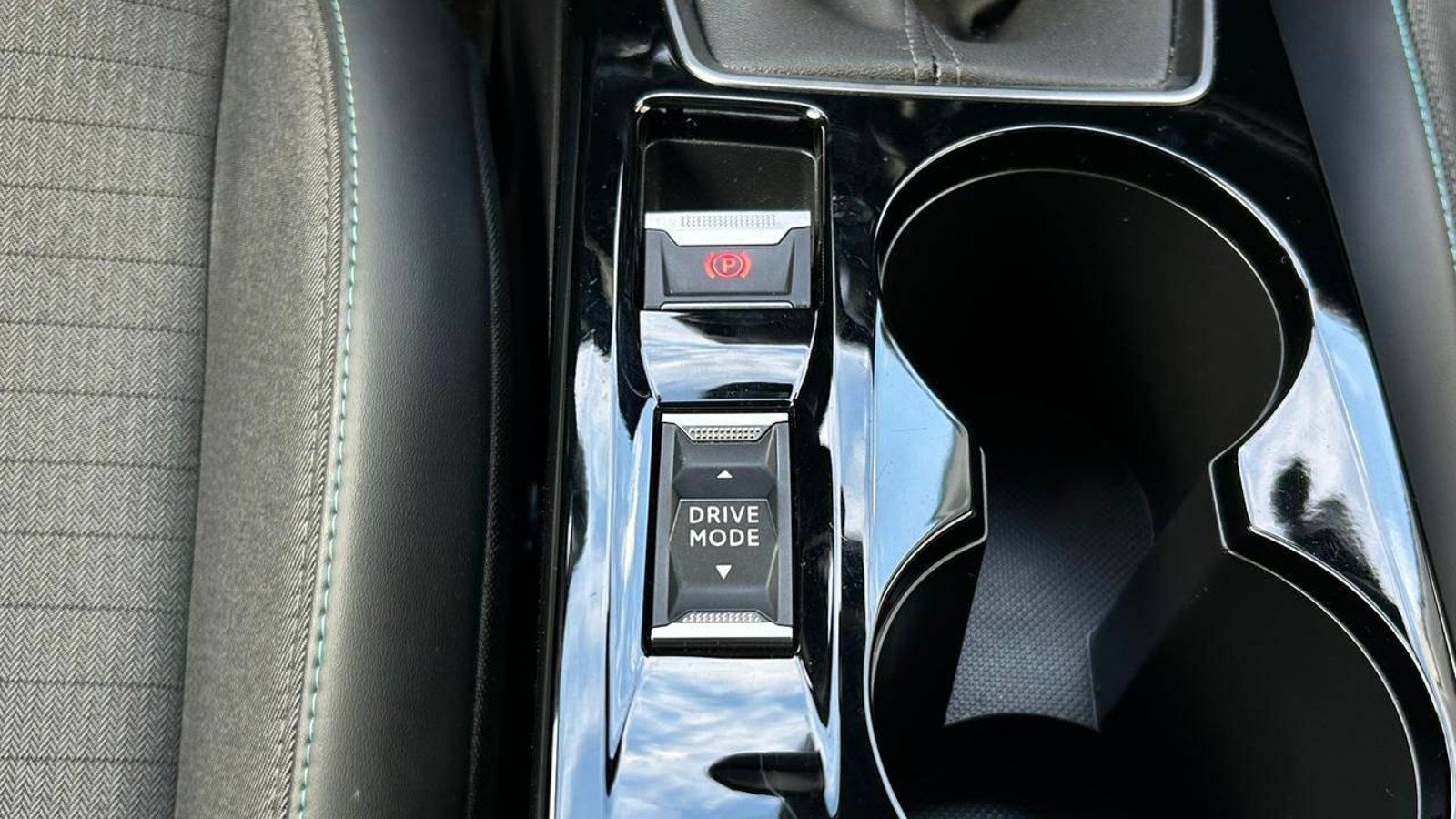 Peugeot 208 2023 - Imagen 15 de 20