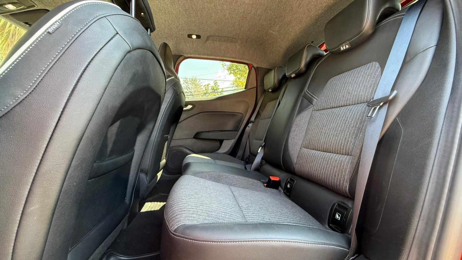 Renault Clio 2023 - Imagen 18 de 20