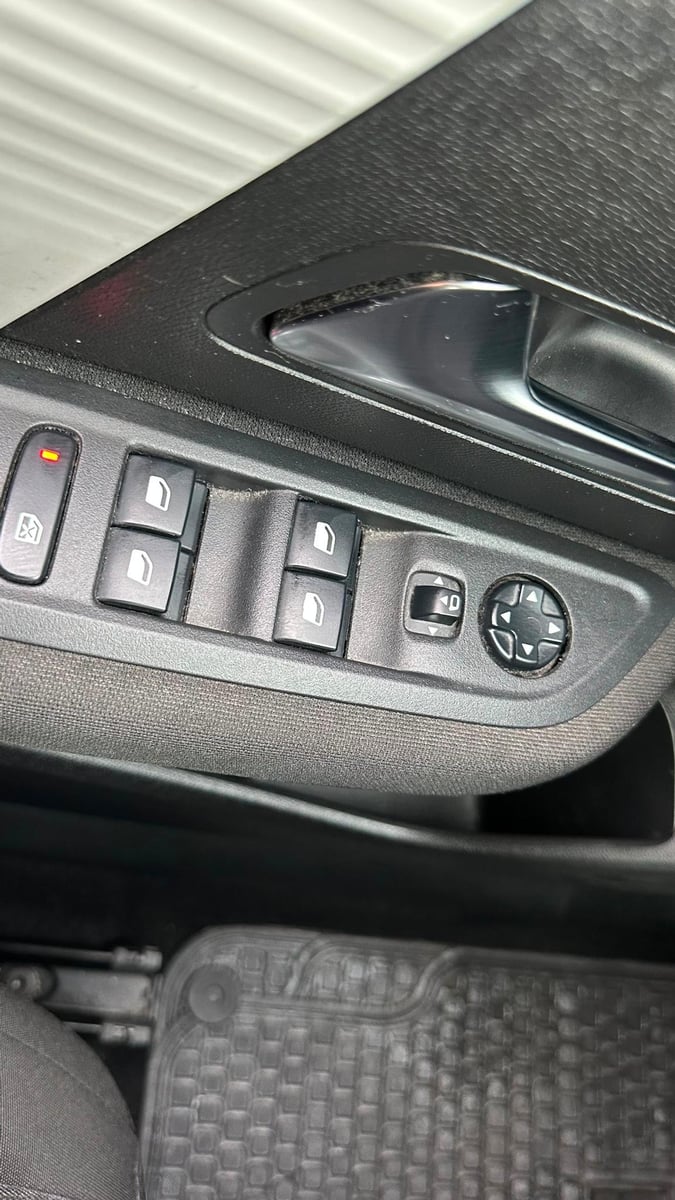 Citroën C4 2022 - Imagen 14 de 20