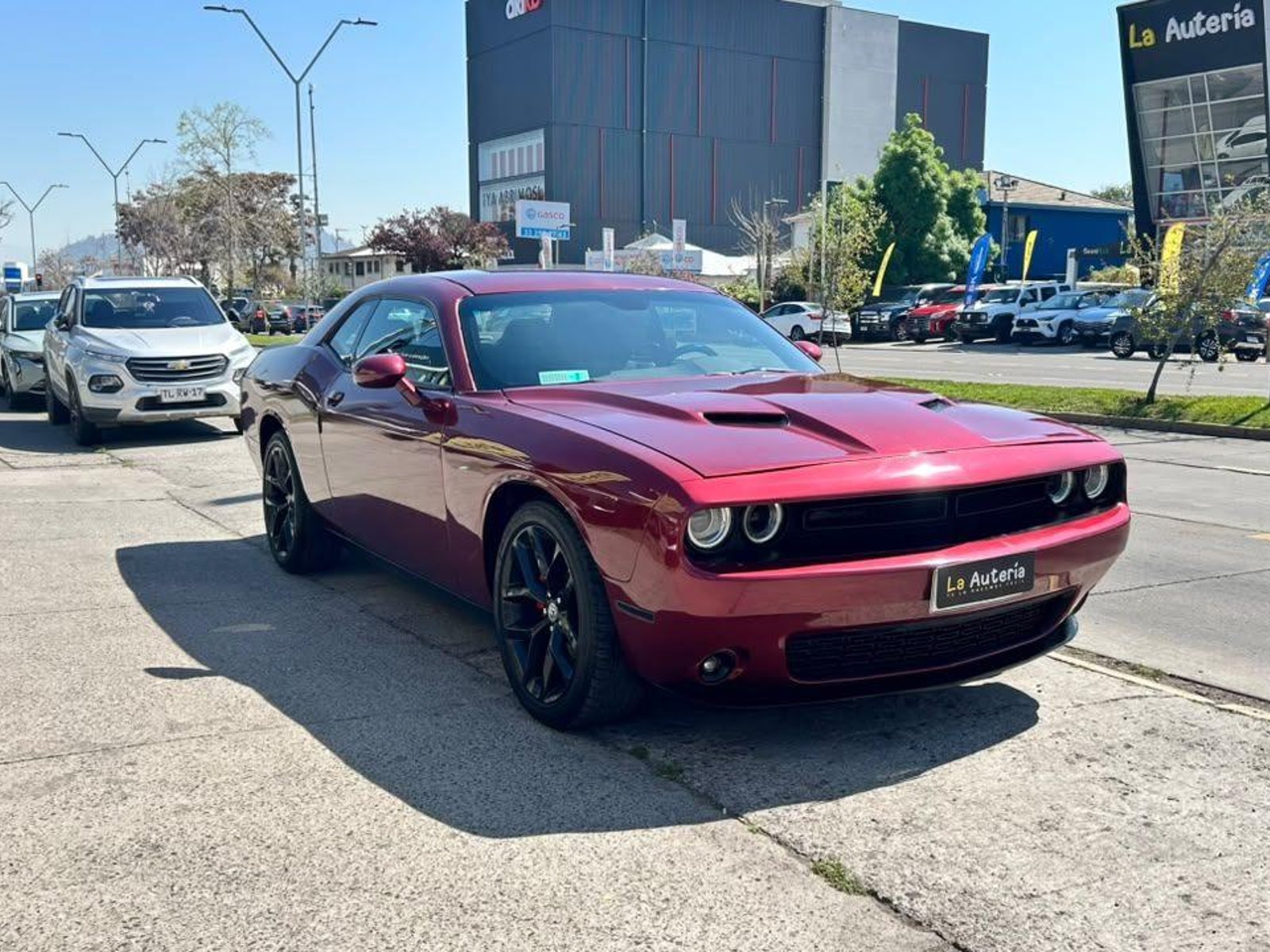 Dodge CHALLENGER 2020 - Foto 2 de 20