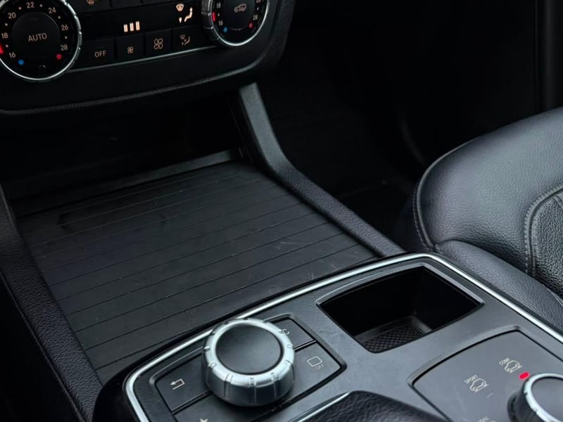 Mercedes-Benz GLE 2016 - Imagen 16 de 20