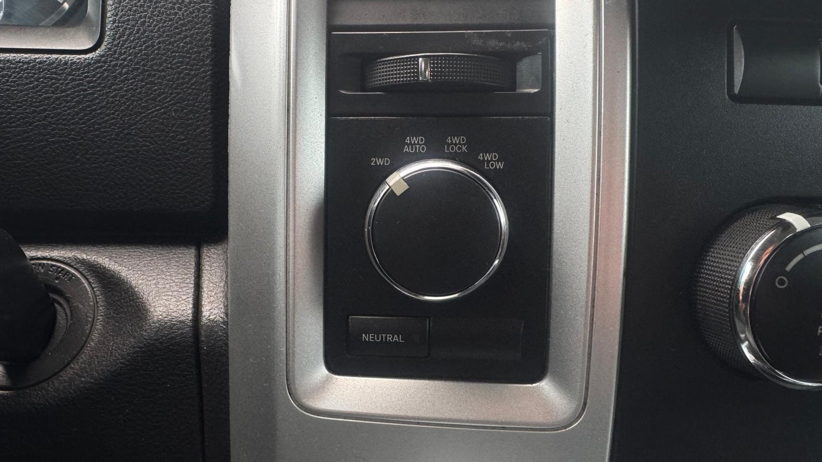 Dodge NEW RAM 5.7 2012 - Imagen 16 de 20