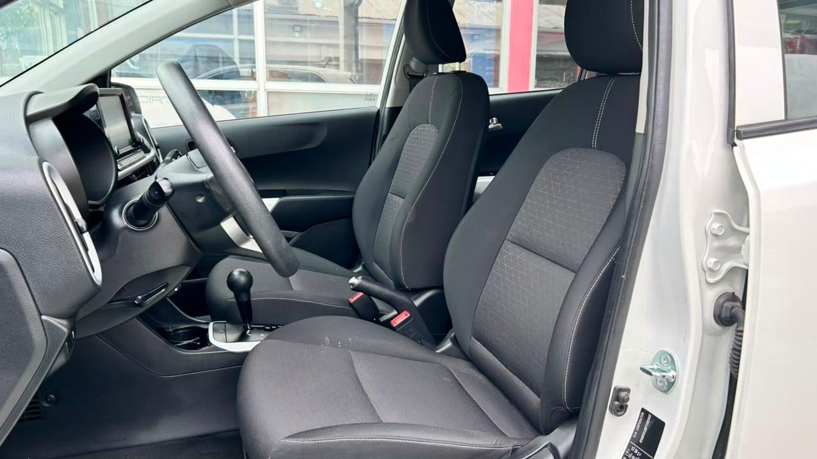 Kia Morning 2023 - Imagen 6 de 20