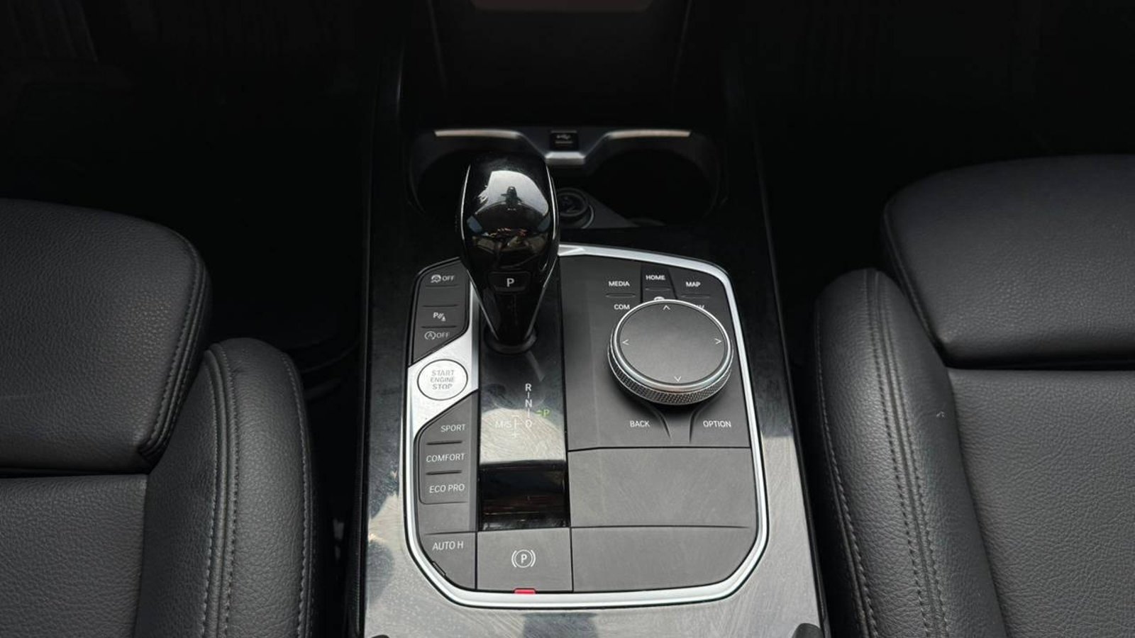 BMW 220i 2024 - Imagen 13 de 19