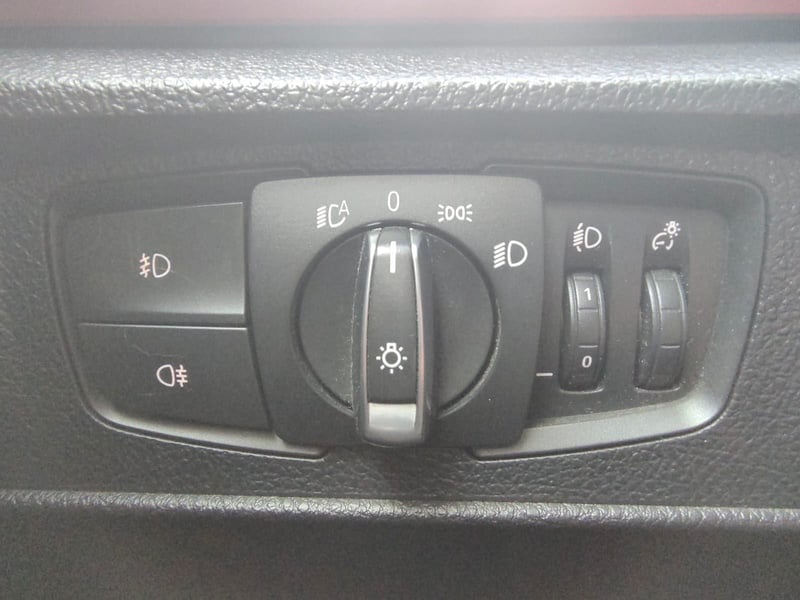 BMW SERIE 1 2013 - Imagen 19 de 20