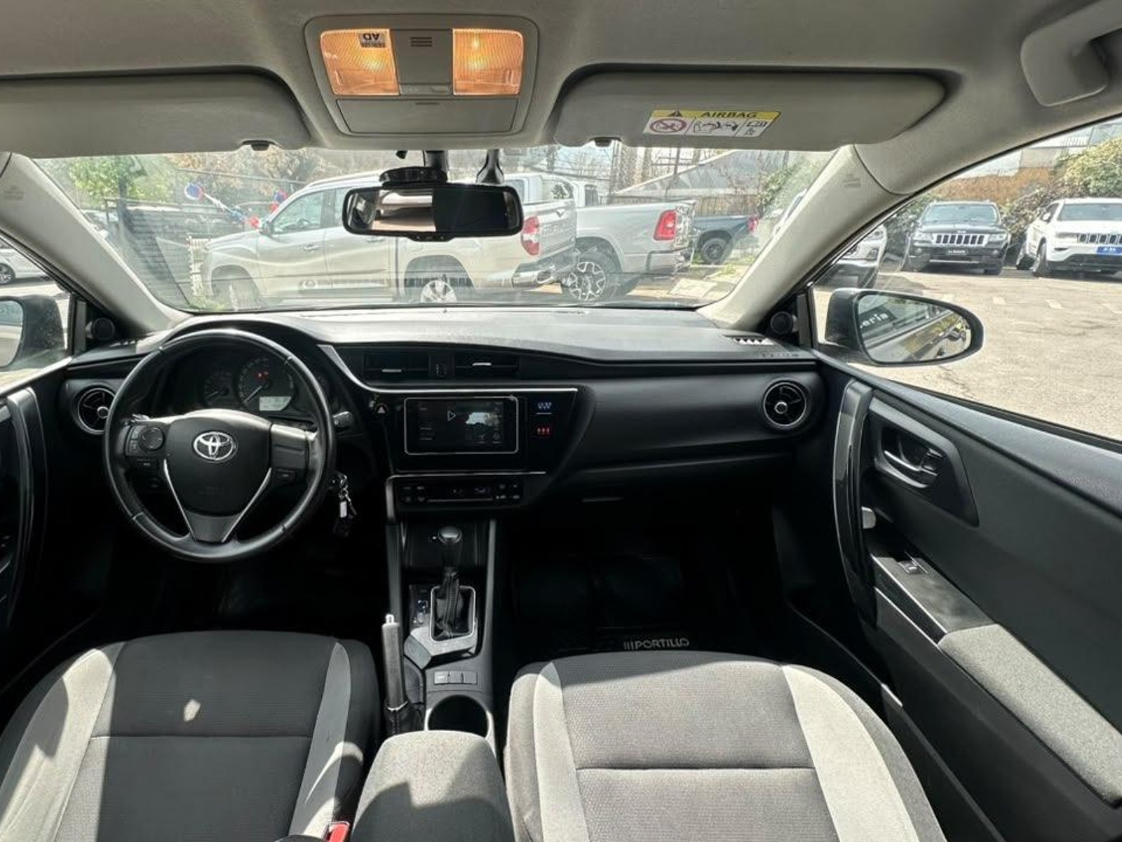 Toyota AURIS HATCH BACK 1.6 AUT 2019 - Foto 5 de 19