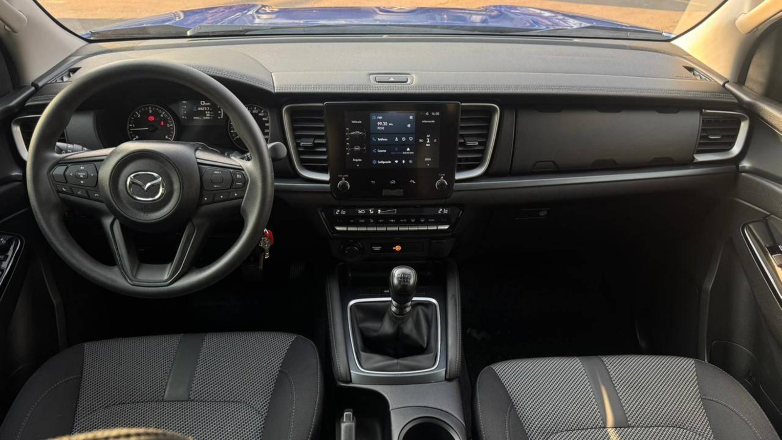 MAZDA BT 50 4WD 3.0 2026 - Imagen 7 de 20