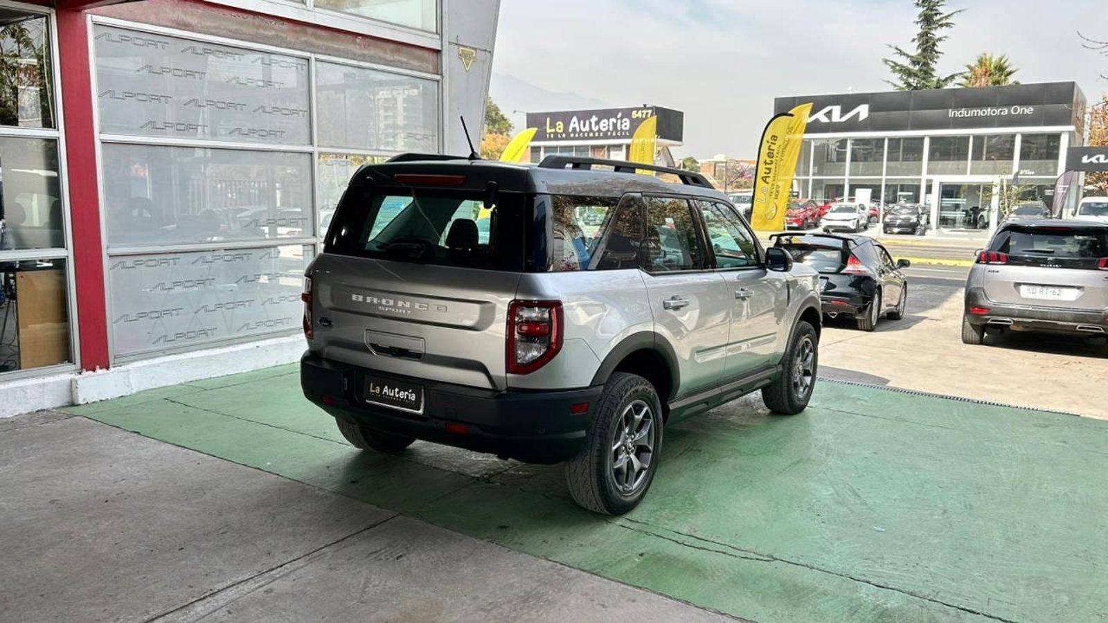 Ford Bronco 2023 - Imagen 3 de 20