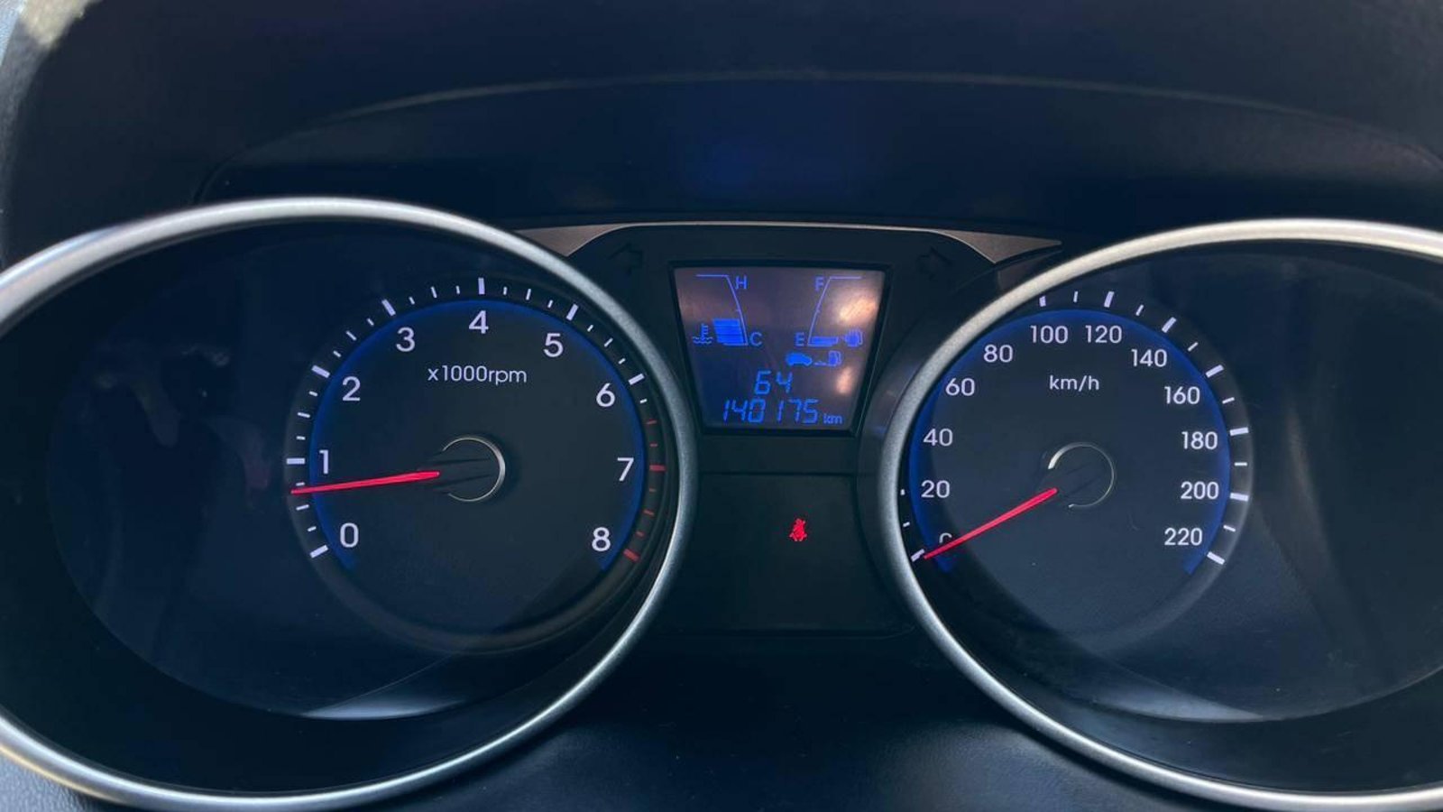 Hyundai TUCSON 2016 - Imagen 8 de 17