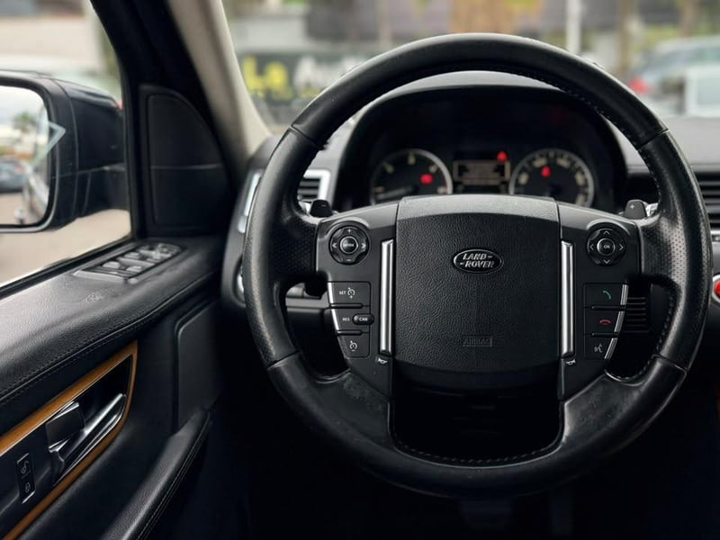 Land Rover RANGE ROVER SPORT 2013 - Imagen 9 de 20