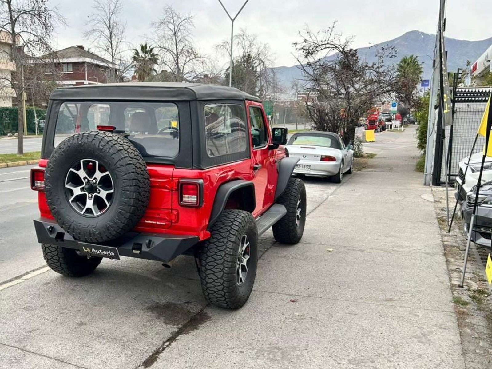 Jeep Wrangler 2020 - Foto 3 de 20