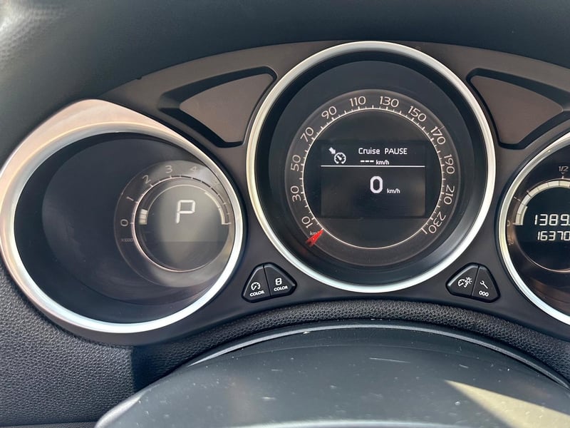 DS Automobiles 4 HDI HB 2.0 AUT 2018 - Imagen 12 de 18