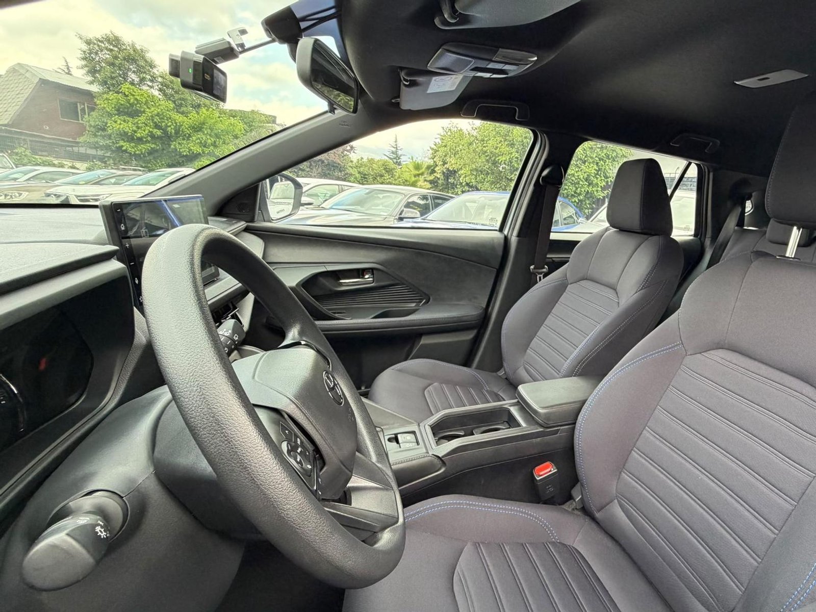 Toyota YARIS CROSS 2025 - Foto 5 de 20