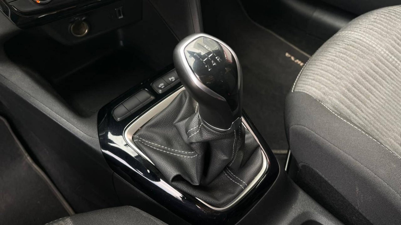 Opel CORSA 2023 - Imagen 15 de 18
