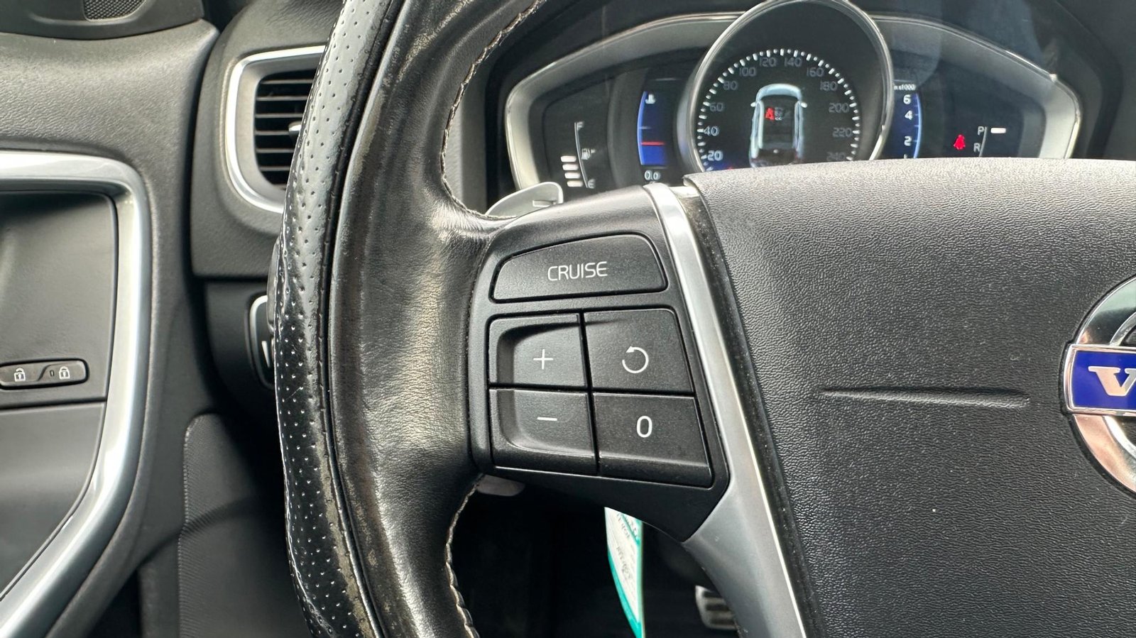 Volvo V60 T6 2015 - Imagen 15 de 20