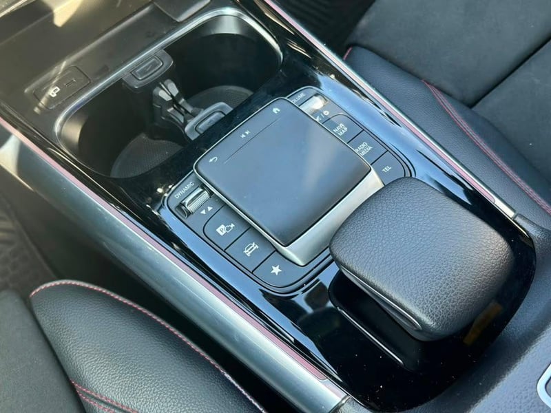Mercedes-Benz GLA 2022 - Imagen 15 de 20