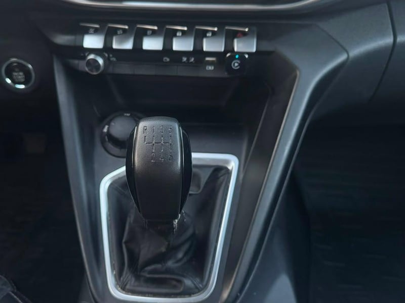 Peugeot Landtrek 2023 - Imagen 14 de 19