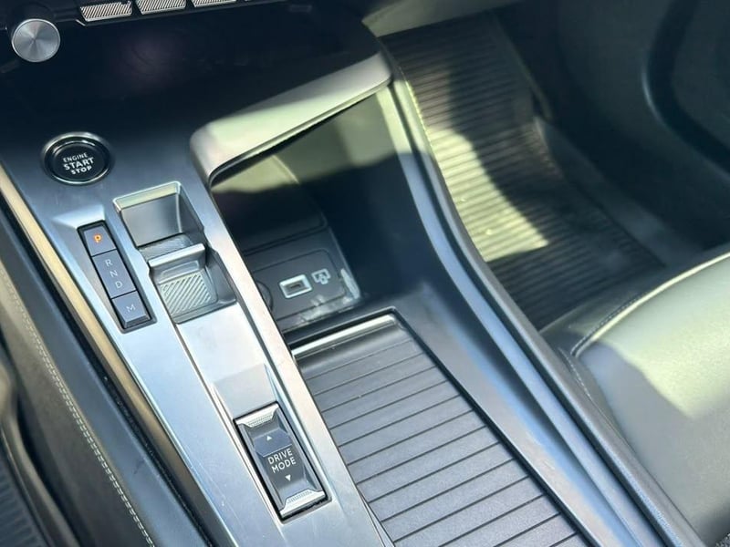 Peugeot 308 2024 - Imagen 16 de 20