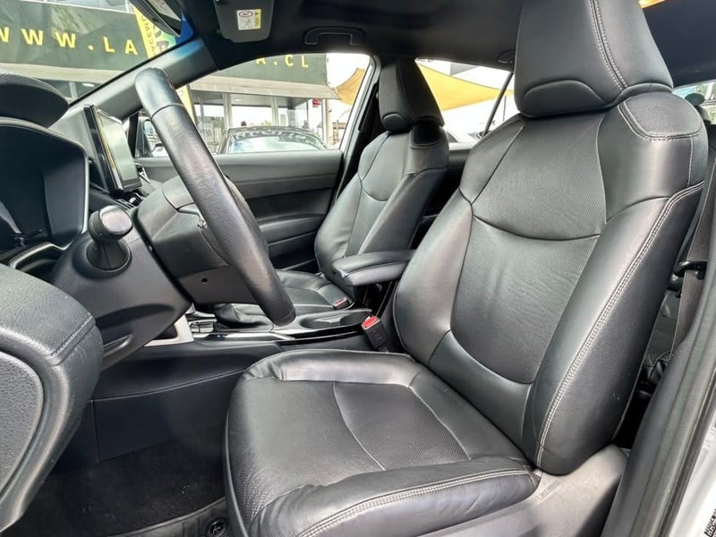 Toyota COROLLA CROSS 2023 - Imagen 7 de 20