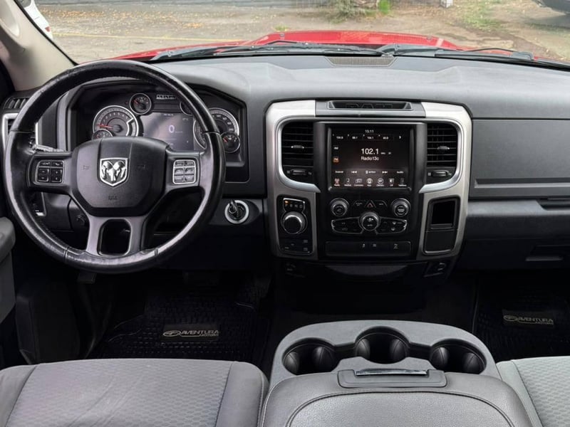 Dodge RAM 1500 2017 - Imagen 9 de 20