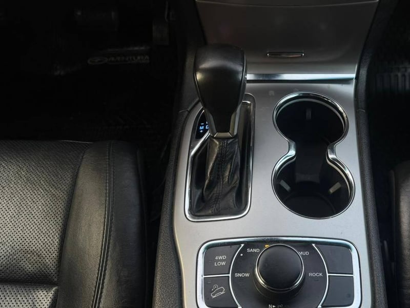 Jeep GRAND CHEROKEE 2019 - Imagen 14 de 20