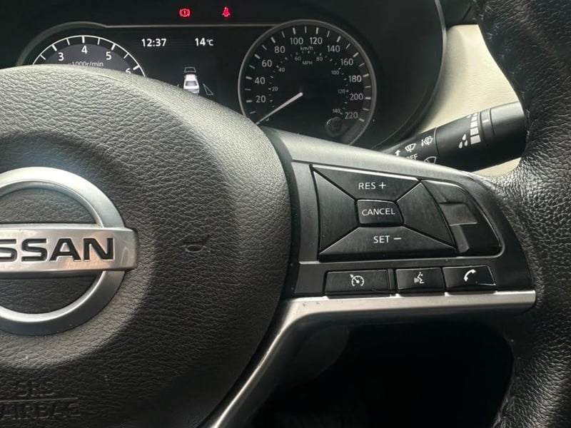 Nissan VERSA 2021 - Imagen 15 de 20