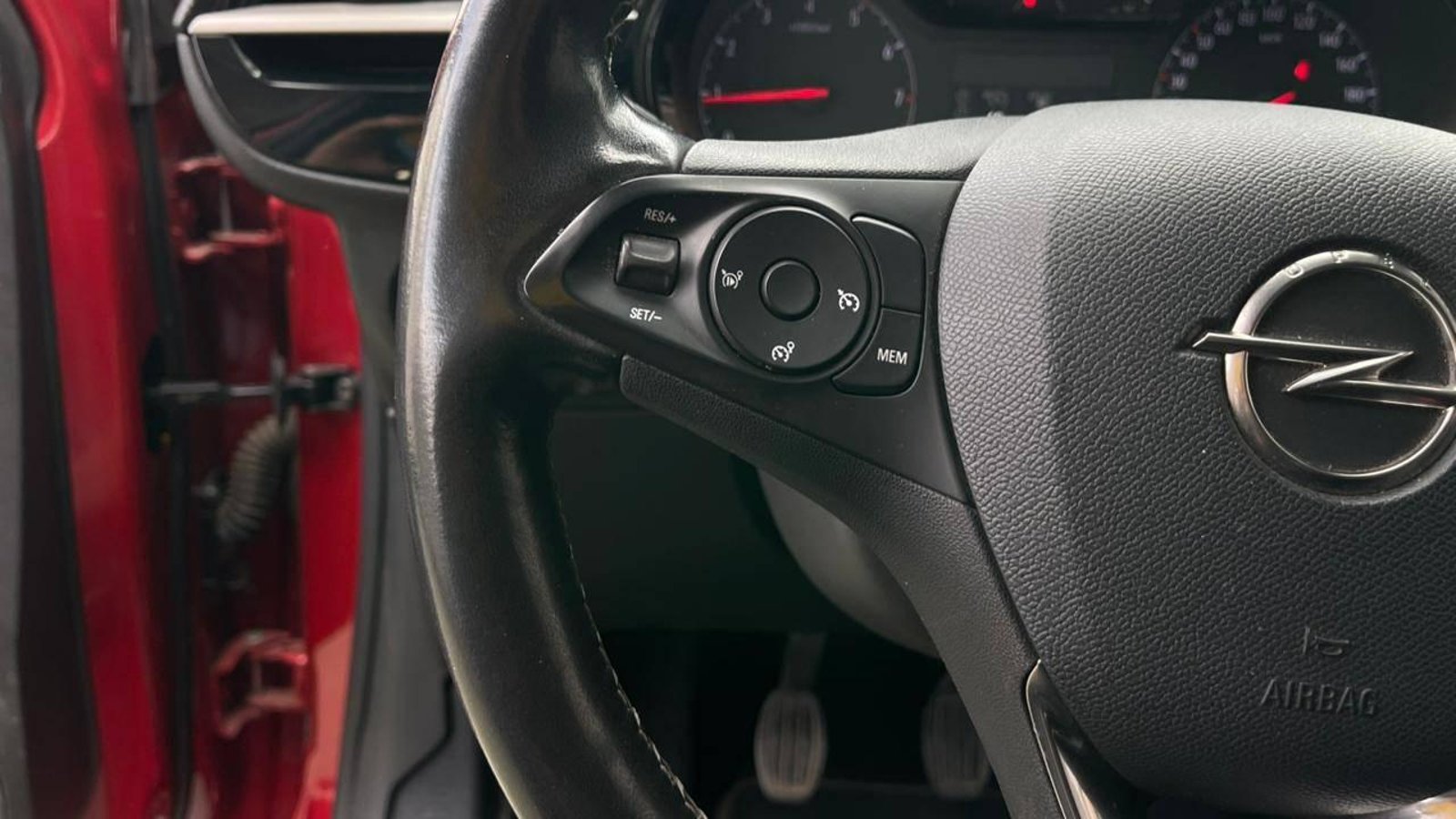 Opel CORSA 2023 - Imagen 13 de 18
