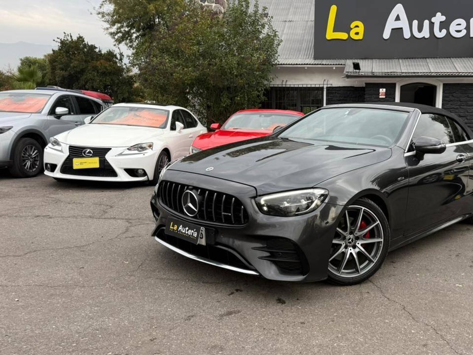 Mercedes-Benz E200 2021 - Foto 3 de 20