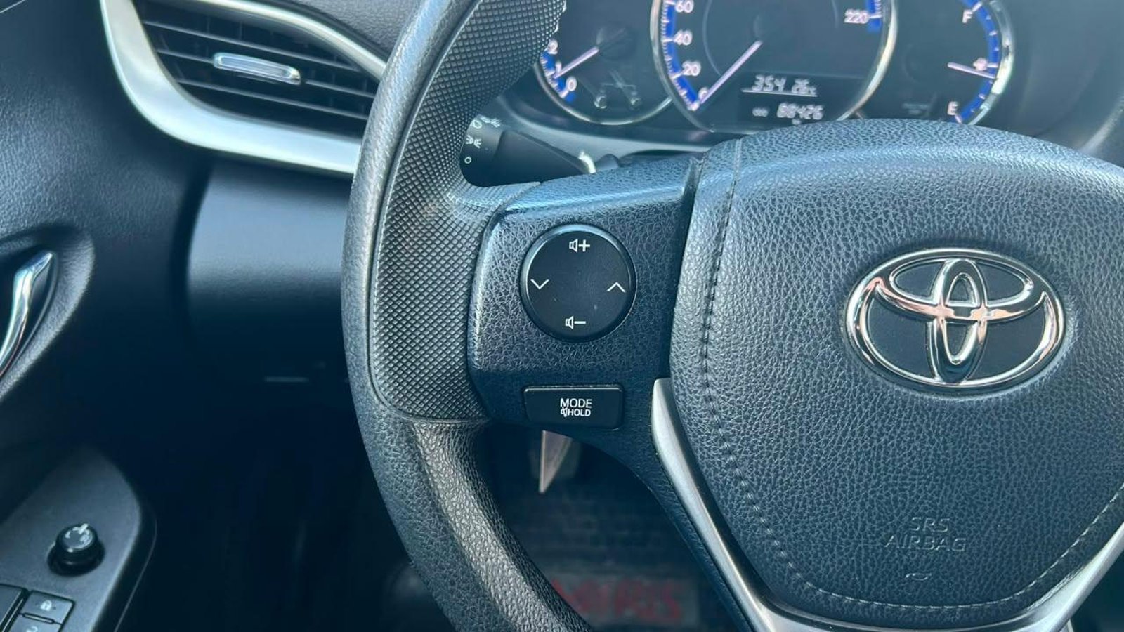 Toyota YARIS 2019 - Imagen 14 de 20
