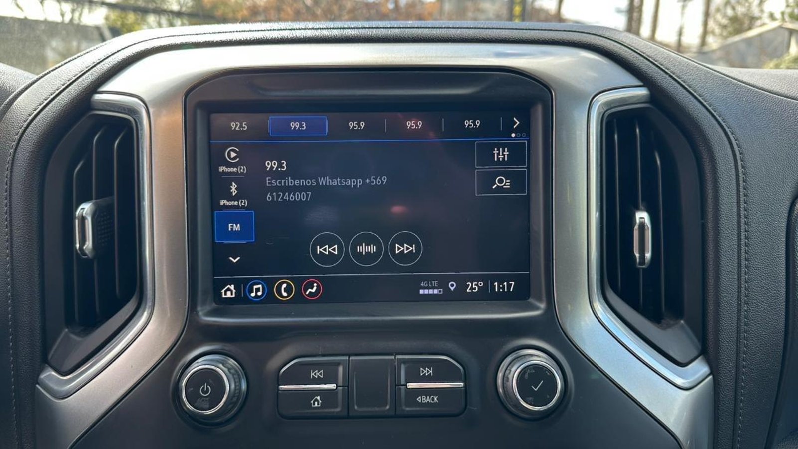Chevrolet SILVERADO 5.3L DOBLE CAB 4P AT 2021 - Imagen 12 de 20