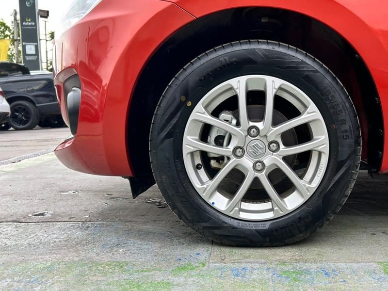Suzuki SWIFT 2024 - Imagen 5 de 20