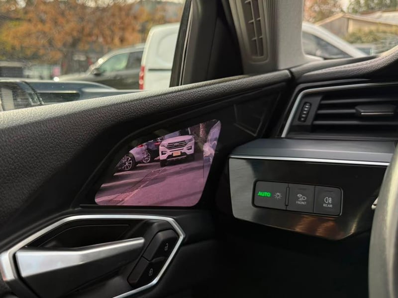 Audi E TRON 2022 - Imagen 13 de 20
