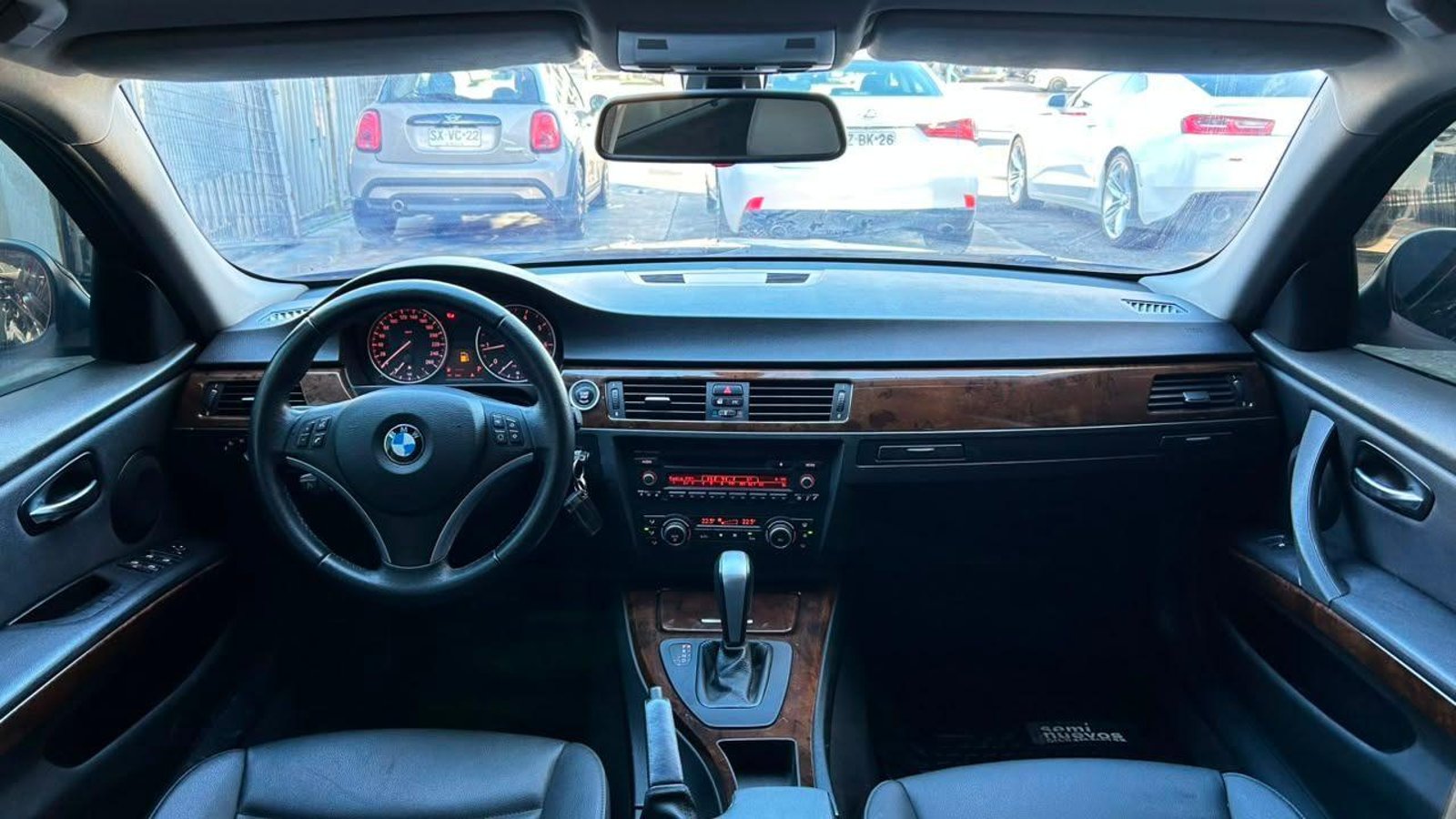 BMW 316I 2012 - Imagen 11 de 20
