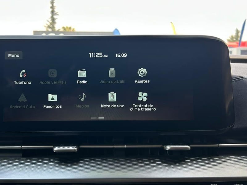 Kia CARNIVAL 2022 - Imagen 12 de 20
