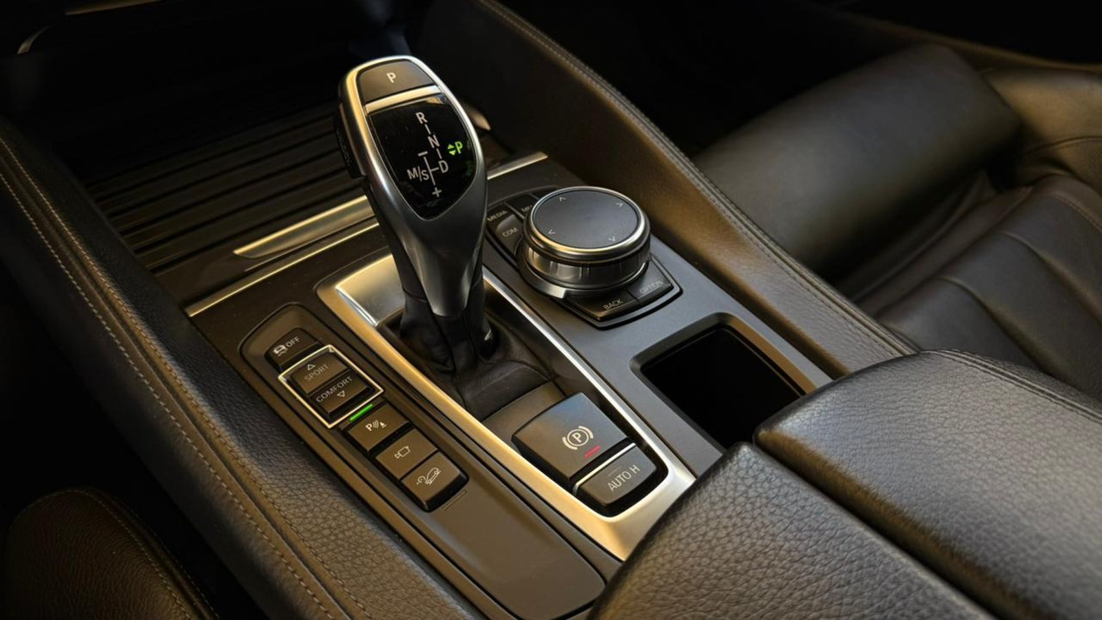 BMW X6 2019 - Imagen 16 de 20